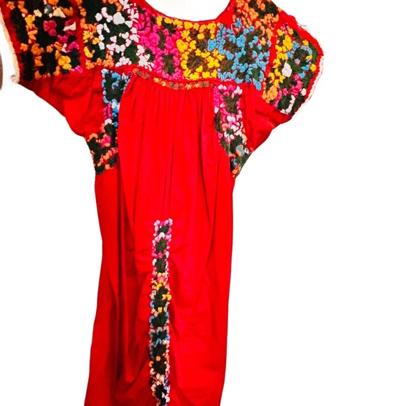 👗🇲🇽 Handmade Mexican Boho Dress | Red Floral Embroidery | c.2000 | Midi | M - Picture 3 of 6